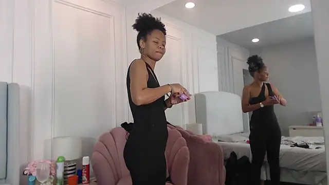 Snapshot of ChantalGarner chatting on December 2025 12:54:01 PM ChantalGarner online show from December 2025 12:54:01 PM