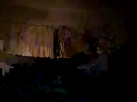 Snapshot of ThrowedWorldWide chatting on November 2025 12:19:01 AM ThrowedWorldWide online show from November 2025 12:19:01 AM