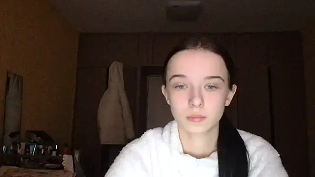 Emilia Light online show from February 2026 05:45:01 AM