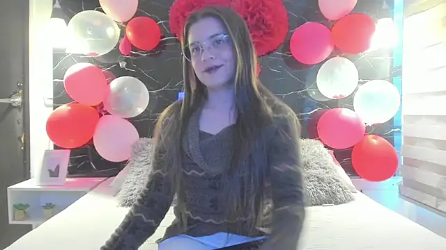 ZOE LE online show from February 2026 11:43:02 AM