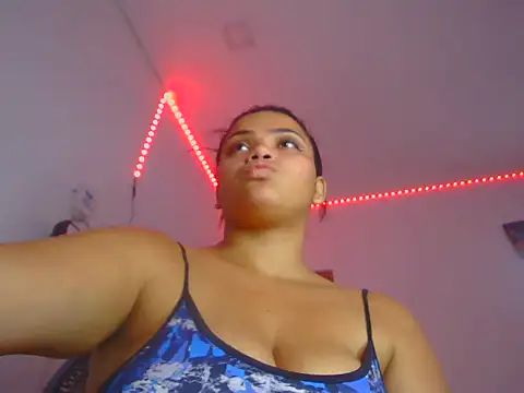 Snapshot of Mr_Sofia chatting on December 2025 08:24:02 PM Mr Sofia online show from December 2025 08:24:02 PM