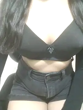 Snapshot of Rosie_Star chatting on October 2025 06:50:02 PM Rosie Star online show from October 2025 06:50:02 PM