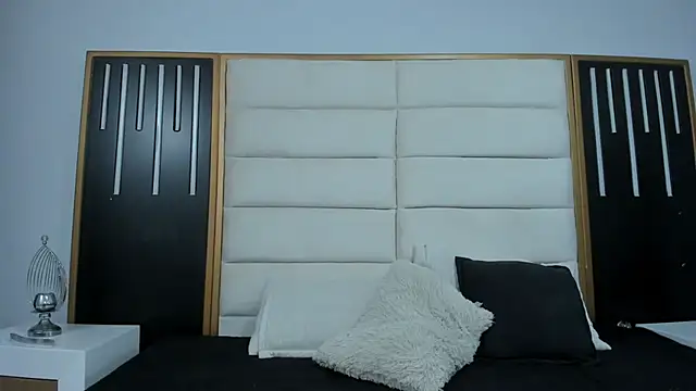 EliDurann online show from December 2025 11:41:02 AM