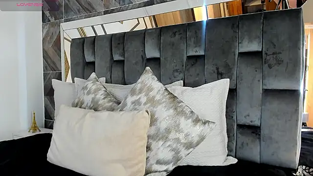 NaylaGrey online show from January 2026 12:09:02 PM