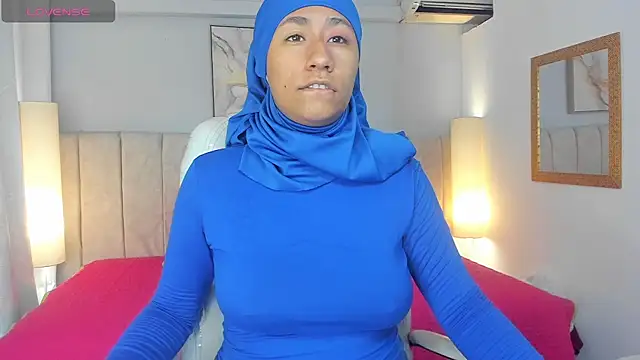 Snapshot of Ridwana_Haddad chatting on November 2025 12:26:01 PM Ridwana Haddad online show from November 2025 12:26:01 PM