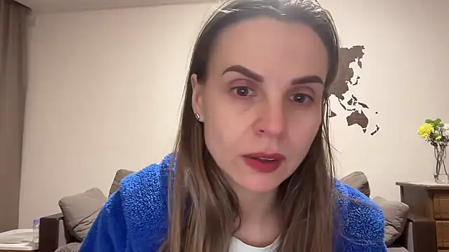 AnnieLove7722 online show from November 2025 04:29:01 PM