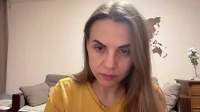 AnnieLove7722 online show from December 2025 11:26:02 AM