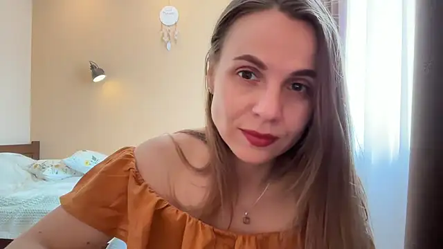 AnnieLove7722 online show from May 2026 07:49:02 AM