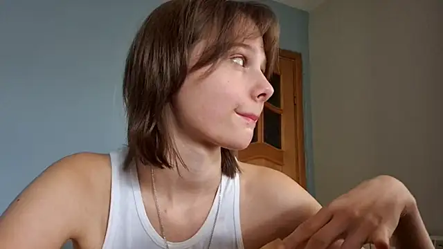 Snapshot of ExitedTroth chatting on September 2025 12:32:01 PM ExitedTroth online show from September 2025 12:32:01 PM