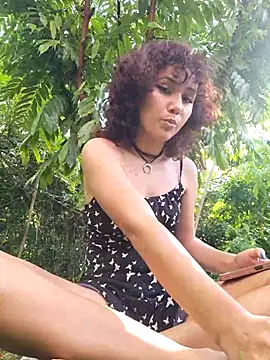 Snapshot of _TOMOE chatting on December 2025 07:53:02 PM TOMOE online show from December 2025 07:53:02 PM