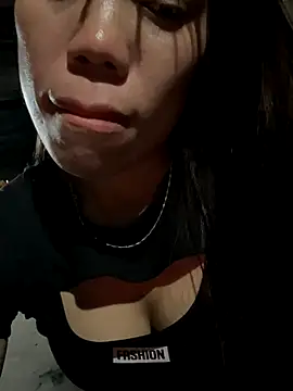 Snapshot of nhinhi-sexy chatting on November 2025 10:25:02 AM nhinhi-sexy online show from November 2025 10:25:02 AM