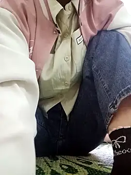 Snapshot of nhinhi-sexy chatting on November 2025 12:32:01 AM nhinhi-sexy online show from November 2025 12:32:01 AM