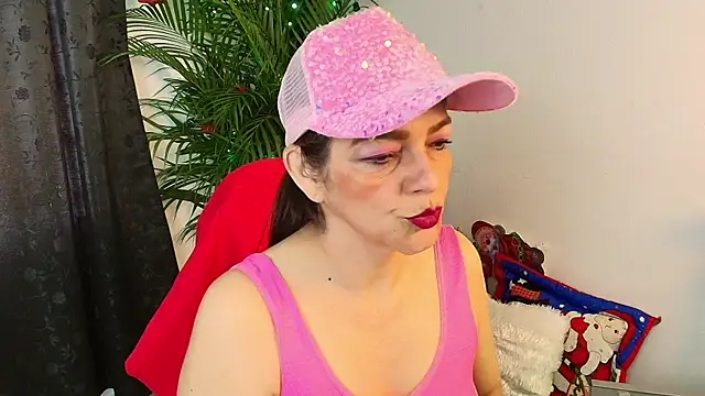 Snapshot of Carol_Miss2 chatting on December 2025 11:30:02 AM Carol Miss2 online show from December 2025 11:30:02 AM