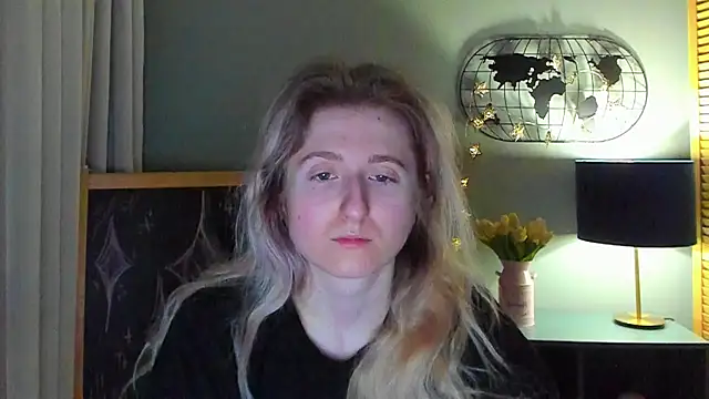 CamillaDreamer online show from April 2026 10:19:02 PM