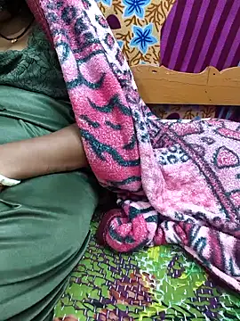 Desi Lilly01 online show from November 2025 07:27:01 PM