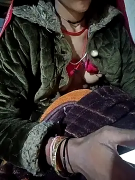 Lona2525 online show from December 2025 06:36:01 PM