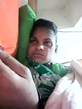 Snapshot of SHMA-77 chatting on November 2025 03:23:02 PM SHMA-77 online show from November 2025 03:23:02 PM