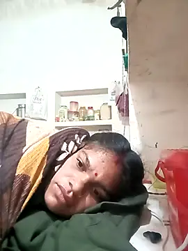 Snapshot of SHMA-77 chatting on January 2026 10:47:02 PM SHMA-77 online show from January 2026 10:47:02 PM