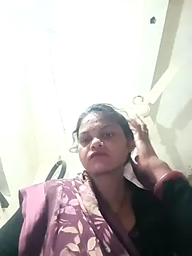 Snapshot of SHMA-77 chatting on February 2026 12:29:01 AM SHMA-77 online show from February 2026 12:29:01 AM