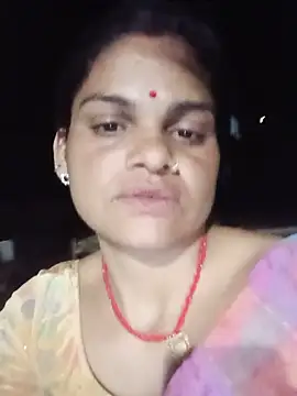 Snapshot of SHMA-77 chatting on May 2026 03:29:01 PM SHMA-77 online show from May 2026 03:29:01 PM