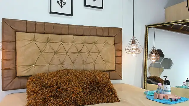 Snapshot of hannarose1208 chatting on October 2025 01:20:01 PM hannarose1208 online show from October 2025 01:20:01 PM