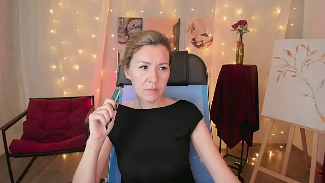 Snapshot of DonnaSmitth chatting on February 2026 02:34:02 AM DonnaSmitth online show from February 2026 02:34:02 AM