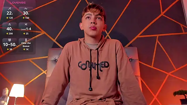 Lian Miller1  online show from March 2026 12:35:02 PM