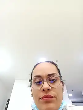 QueenBDSM online show from January 2026 10:33:02 PM