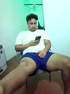 Snapshot of Tequilamaster chatting on November 2025 04:28:01 PM Tequilamaster online show from November 2025 04:28:01 PM