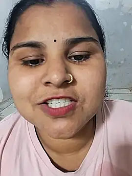 Snapshot of Mamta-Thakur chatting on November 2025 01:12:02 PM Mamta-Thakur online show from November 2025 01:12:02 PM