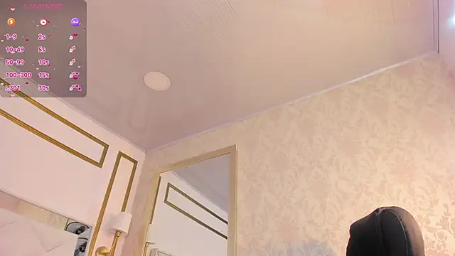 Snapshot of i_kristi chatting on November 2025 07:46:02 PM i kristi online show from November 2025 07:46:02 PM