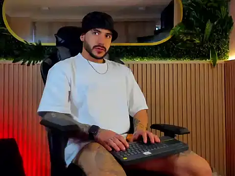 Dante Dimarco online show from November 2025 01:58:01 PM