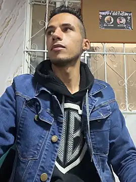 wiland hot23 online show from October 2025 08:53:02 PM