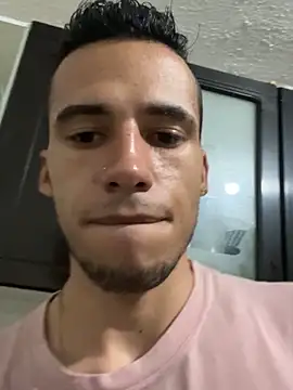 wiland hot23 online show from October 2025 04:46:02 AM