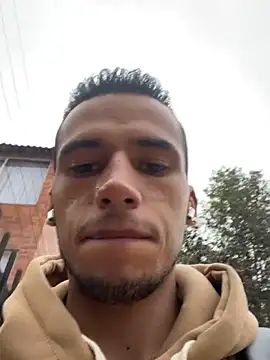 wiland hot23 online show from October 2025 07:46:02 PM