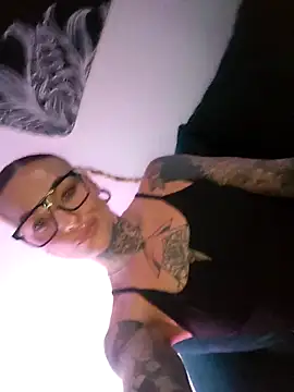 Peach420live online show from December 2025 09:13:02 PM