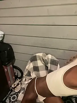 gingergirl67  online show from November 2025 10:42:02 PM