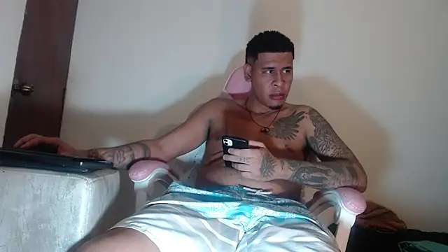 Adrew fox online show from October 2025 10:47:02 PM