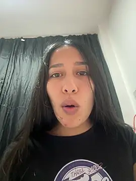 Snapshot of Amelia_Rivas chatting on July 2026 02:18:01 AM Amelia Rivas online show from July 2026 02:18:01 AM