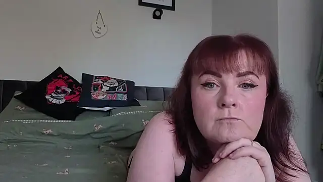 xJuicyLittlePrincessx online show from October 2025 10:14:02 AM