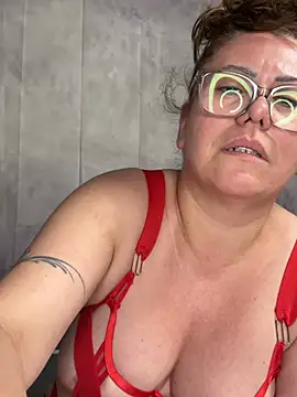 SaraNoir80 online show from July 2026 09:22:01 PM