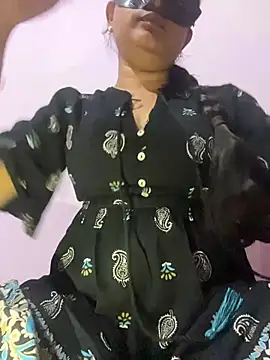 Snapshot of TeluguIshu_teen20 chatting on February 2026 07:04:02 PM TeluguIshu teen20 online show from February 2026 07:04:02 PM