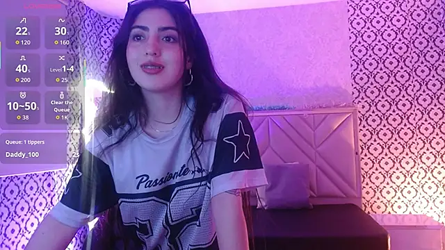 Snapshot of Ixchel_tay chatting on December 2025 03:55:02 AM Ixchel tay online show from December 2025 03:55:02 AM