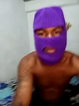 Snapshot of Colombiano-negro chatting on September 2025 05:07:01 PM Colombiano-negro online show from September 2025 05:07:01 PM