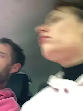 GoldenPussy1329 online show from November 2025 11:43:02 AM