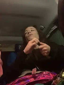 GoldenPussy1329 online show from April 2026 11:03:01 PM