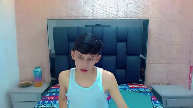 thaigo twink38 online show from November 2025 03:52:02 AM