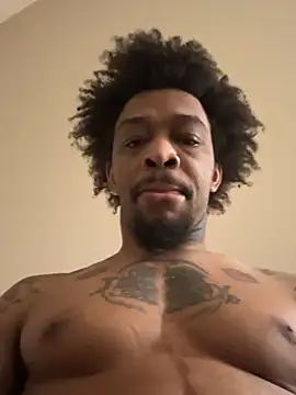 Snapshot of thefreakscomeoutatnight chatting on October 2025 02:57:02 PM thefreakscomeoutatnight online show from October 2025 02:57:02 PM