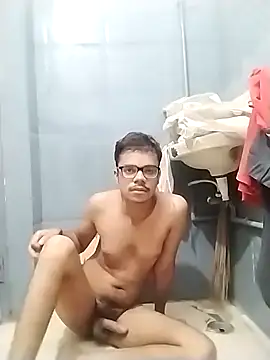 Snapshot of sexybobby13 chatting on October 2025 08:45:02 AM sexybobby13 online show from October 2025 08:45:02 AM