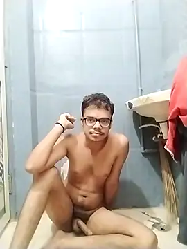 Snapshot of sexybobby13 chatting on October 2025 09:07:01 AM sexybobby13 online show from October 2025 09:07:01 AM